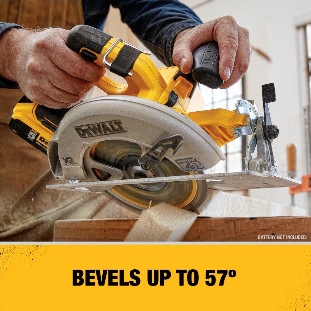 20V MAX 7 1/4�± Circular Saw and Lithium Ion Battery Starter Kit