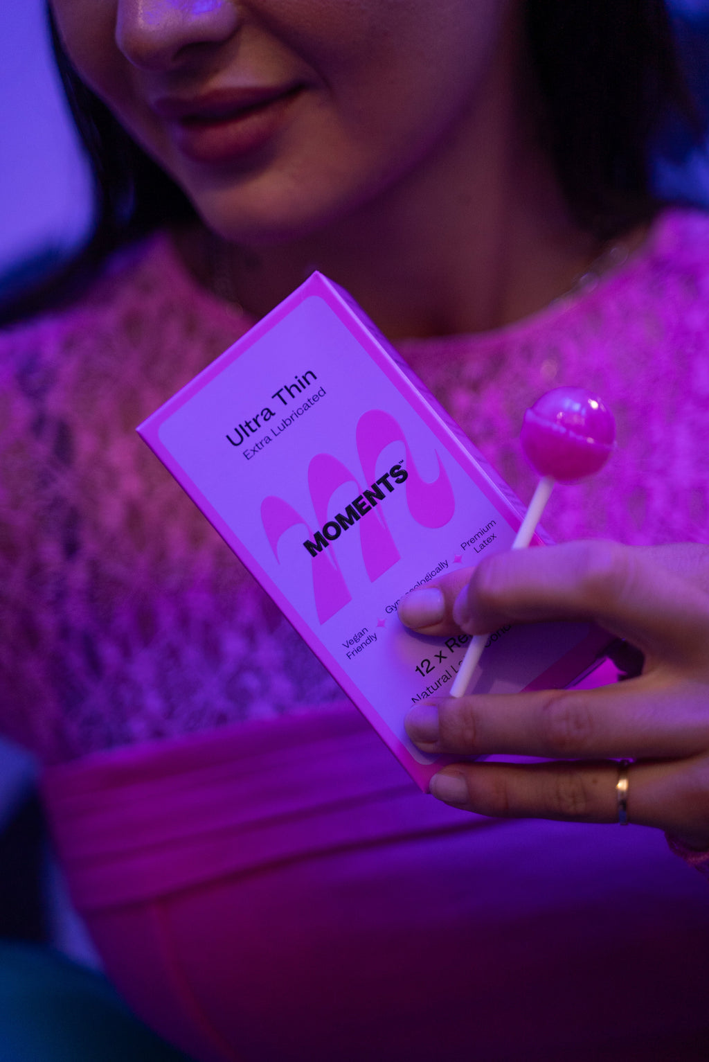 Moments Ultra Thin Regular